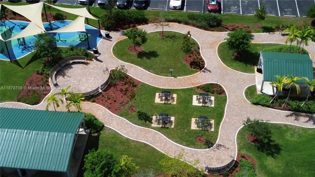 1100 Saint Charles Pl PH5, Pembroke Pines, FL 33026