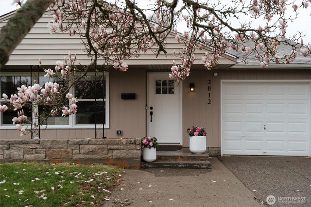 2012 Nipsic Avenue, Bremerton, WA 98310