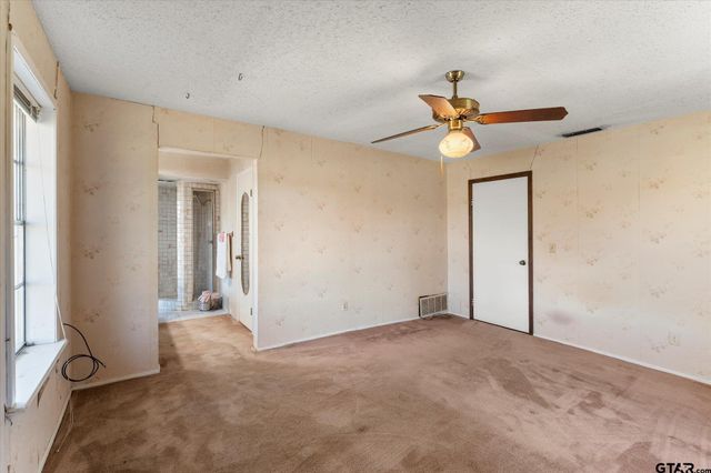 8164 County Road 1200, Mount Pleasant, TX 75455