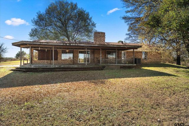 8164 County Road 1200, Mount Pleasant, TX 75455