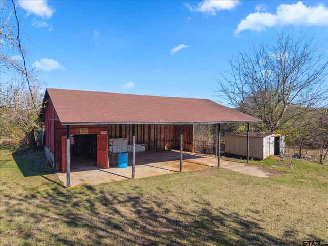 8164 County Road 1200, Mount Pleasant, TX 75455