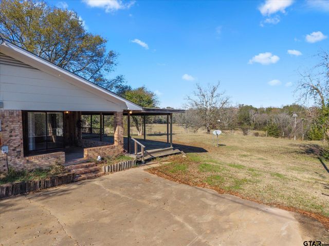 8164 County Road 1200, Mount Pleasant, TX 75455