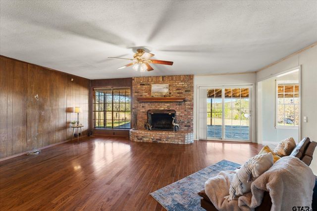 8164 County Road 1200, Mount Pleasant, TX 75455