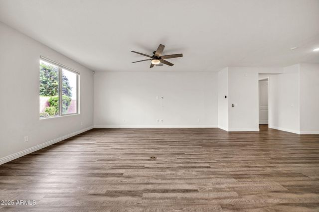 14338 W REDFIELD Road, Surprise, AZ 85379