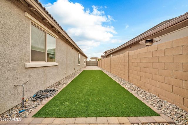 14338 W REDFIELD Road, Surprise, AZ 85379
