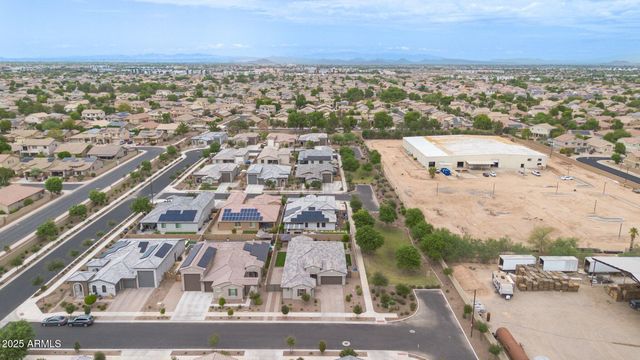 14338 W REDFIELD Road, Surprise, AZ 85379