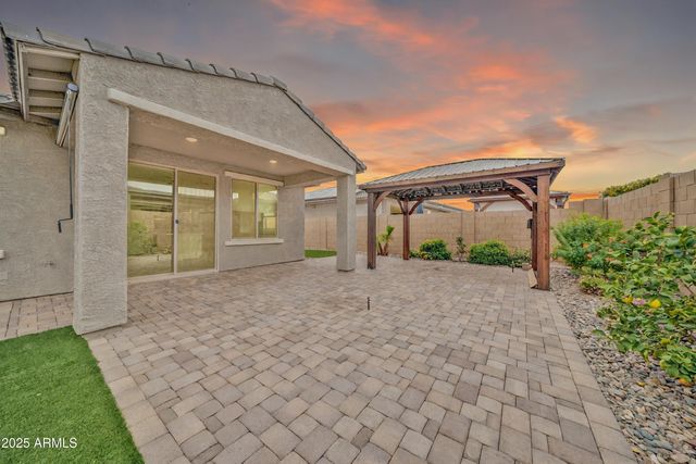 14338 W REDFIELD Road, Surprise, AZ 85379