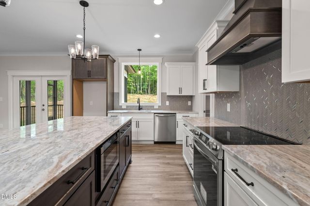 290 Pilot Ridge Road, Zebulon, NC 27597