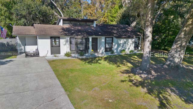 3057 Huron Dr, Beaufort, SC 29902