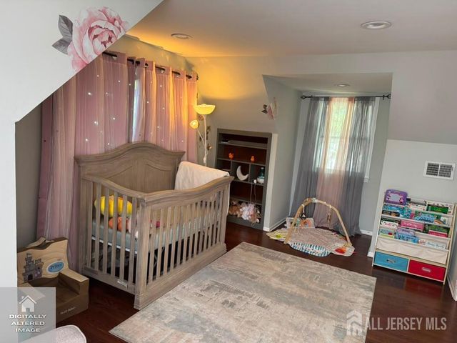 329 Ford Ave Avenue, Fords, NJ 08863