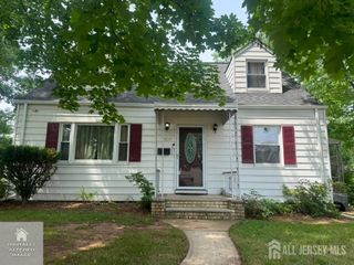 329 Ford Ave Avenue, Fords, NJ 08863