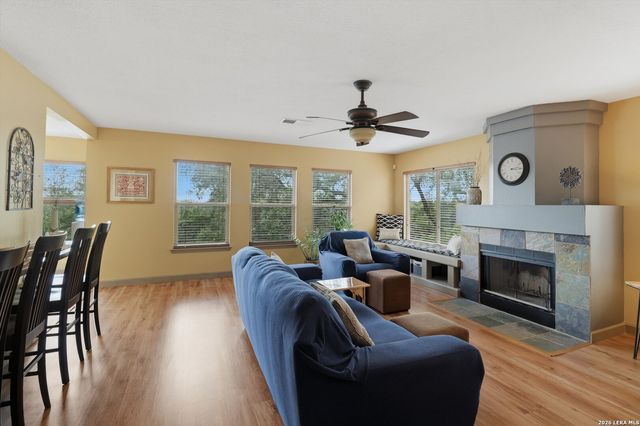 17510 EMERALD CANYON DR, San Antonio, TX 78232