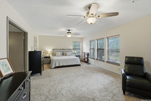 17510 EMERALD CANYON DR, San Antonio, TX 78232