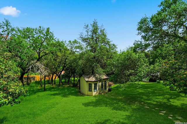 17510 EMERALD CANYON DR, San Antonio, TX 78232