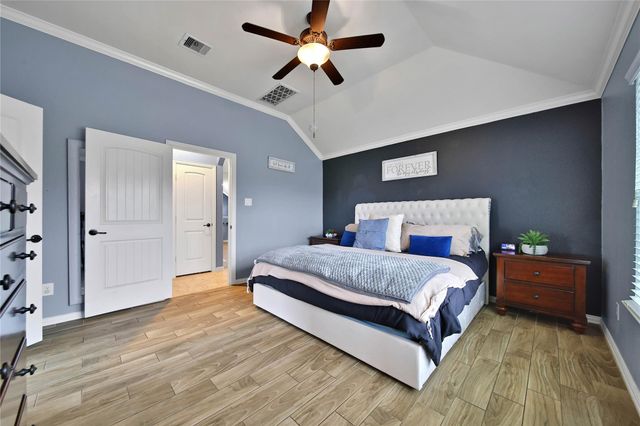 24102 Mckinzie Ridge Drive, Porter, TX 77365