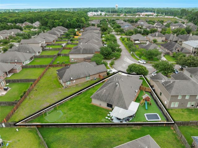 24102 Mckinzie Ridge Drive, Porter, TX 77365