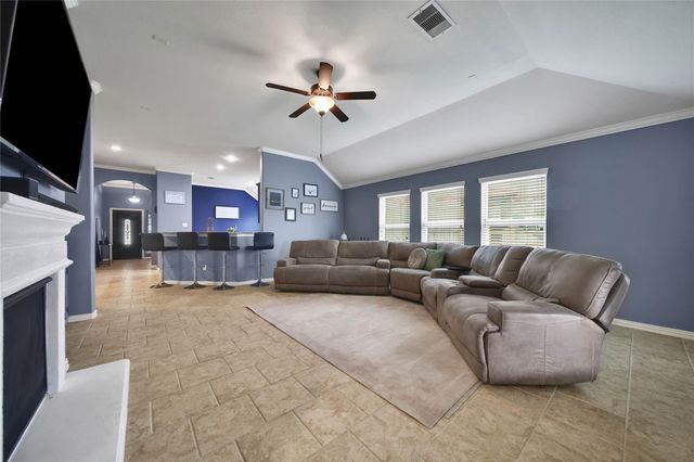 24102 Mckinzie Ridge Drive, Porter, TX 77365