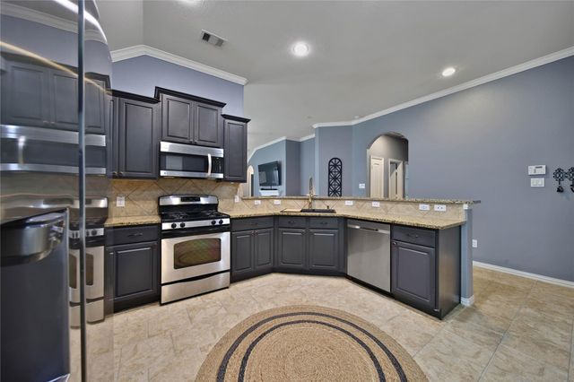 24102 Mckinzie Ridge Drive, Porter, TX 77365