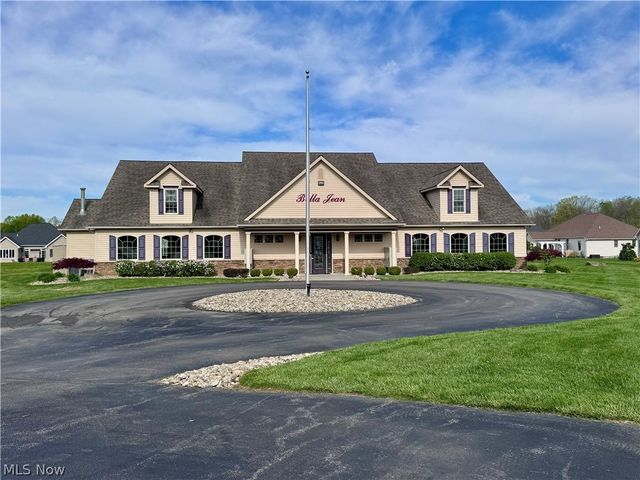 4268 Nicolina Way, Canfield, OH 44406