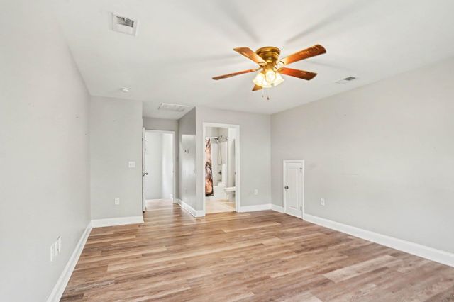 3042 Honey Clover Ct., Longs, SC 29568
