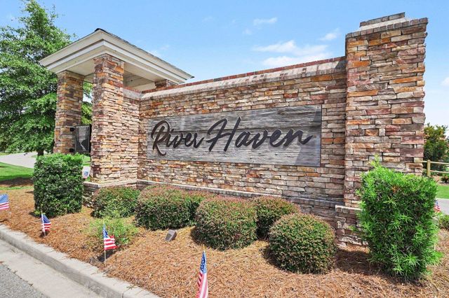 3042 Honey Clover Ct., Longs, SC 29568
