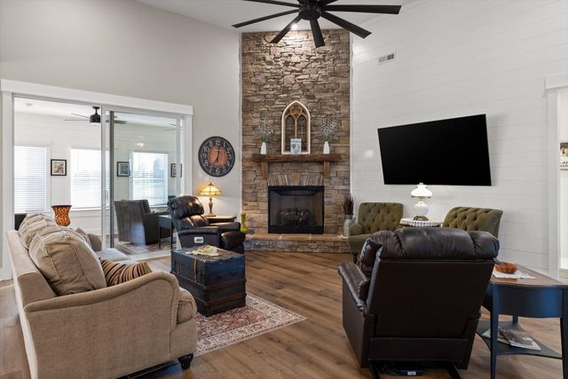 5853 Dalton Pike SE, Cleveland, TN 37323