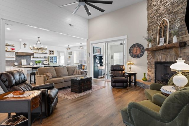 5853 Dalton Pike SE, Cleveland, TN 37323