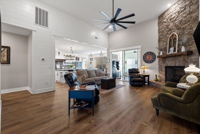 5853 Dalton Pike SE, Cleveland, TN 37323