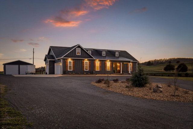 5853 Dalton Pike SE, Cleveland, TN 37323