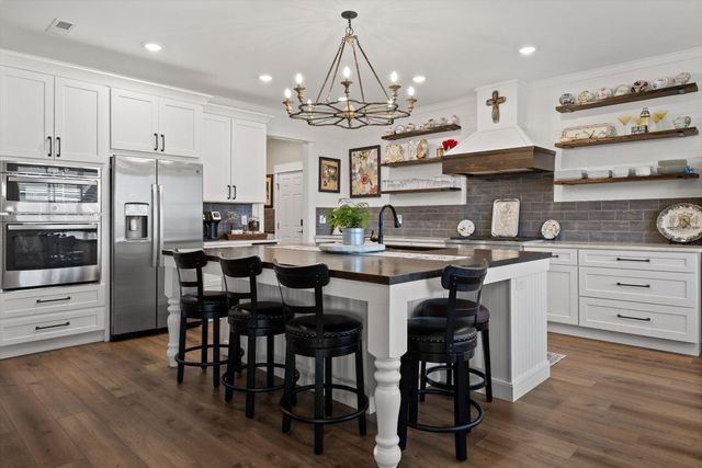 5853 Dalton Pike SE, Cleveland, TN 37323