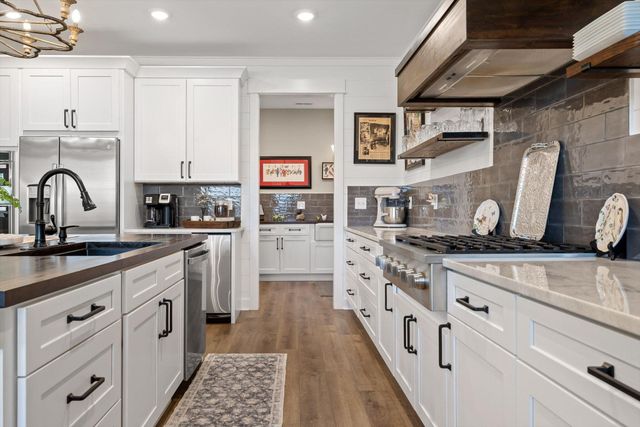 5853 Dalton Pike SE, Cleveland, TN 37323