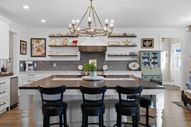 5853 Dalton Pike SE, Cleveland, TN 37323