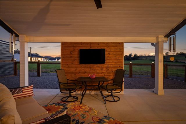 5853 Dalton Pike SE, Cleveland, TN 37323