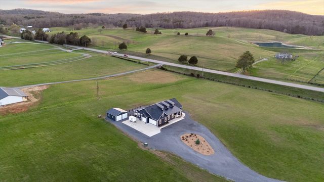 5853 Dalton Pike SE, Cleveland, TN 37323