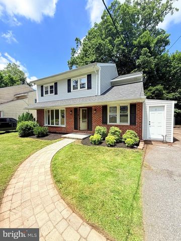 220 GLENDALE RD, Havertown, PA 19083