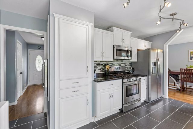 9312 W 23rd Street, Saint Louis Park, MN 55426