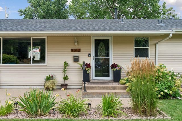 9312 W 23rd Street, Saint Louis Park, MN 55426