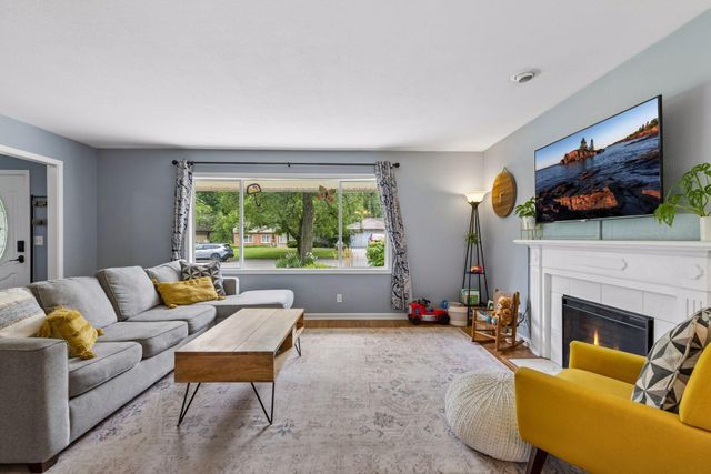 9312 W 23rd Street, Saint Louis Park, MN 55426