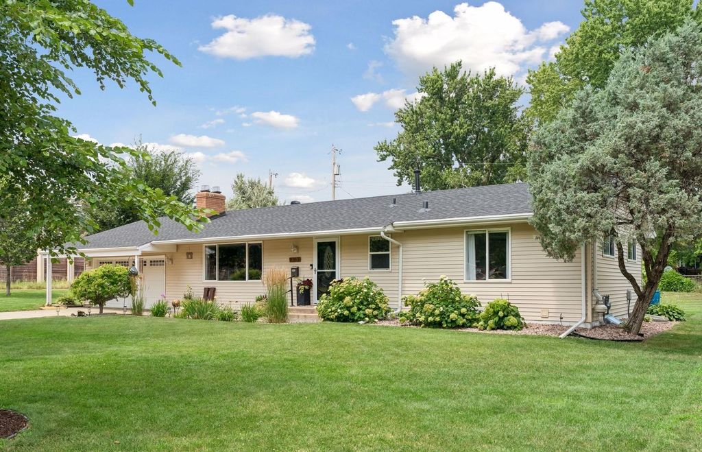 9312 W 23rd Street, Saint Louis Park, MN 55426