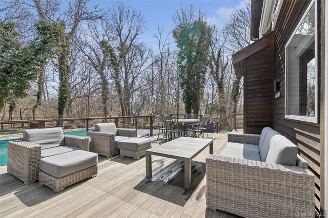 131 Lewis Road, East Quogue, NY 11942