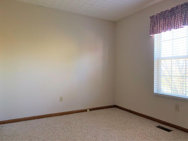 5854 Haddingtonshire Lane, Dublin, OH 43016