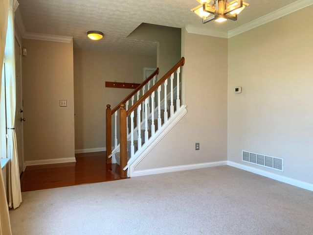 5854 Haddingtonshire Lane, Dublin, OH 43016