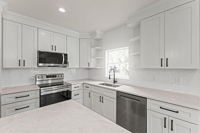 357 SW Galicia St Street SW, Palm Bay, FL 32908