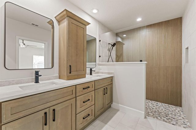 357 SW Galicia St Street SW, Palm Bay, FL 32908