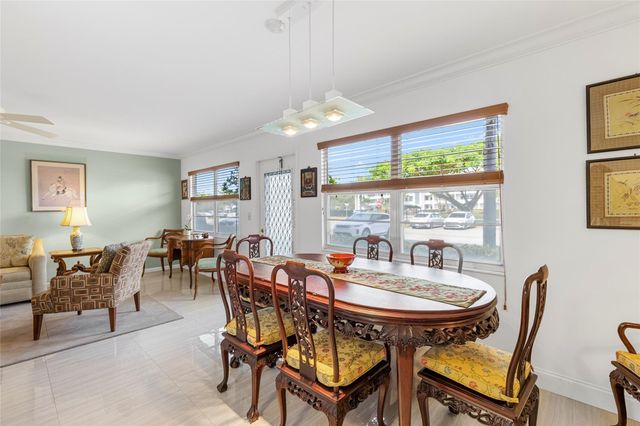 1032 Oakridge D 1032, Deerfield Beach, FL 33442