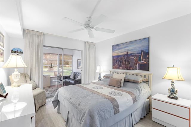 1032 Oakridge D 1032, Deerfield Beach, FL 33442