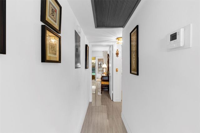 1032 Oakridge D 1032, Deerfield Beach, FL 33442