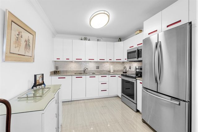 1032 Oakridge D 1032, Deerfield Beach, FL 33442