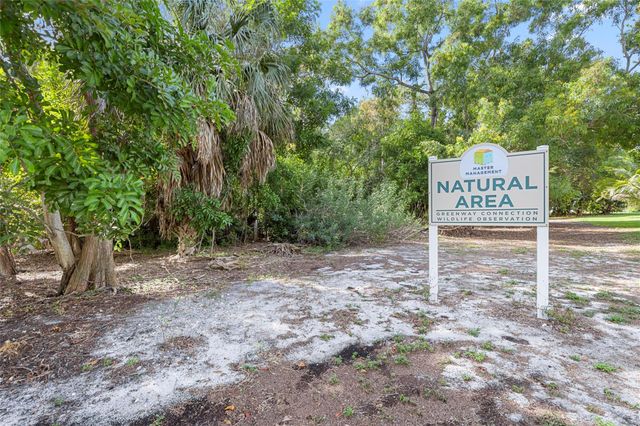 1032 Oakridge D 1032, Deerfield Beach, FL 33442