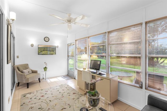 1032 Oakridge D 1032, Deerfield Beach, FL 33442